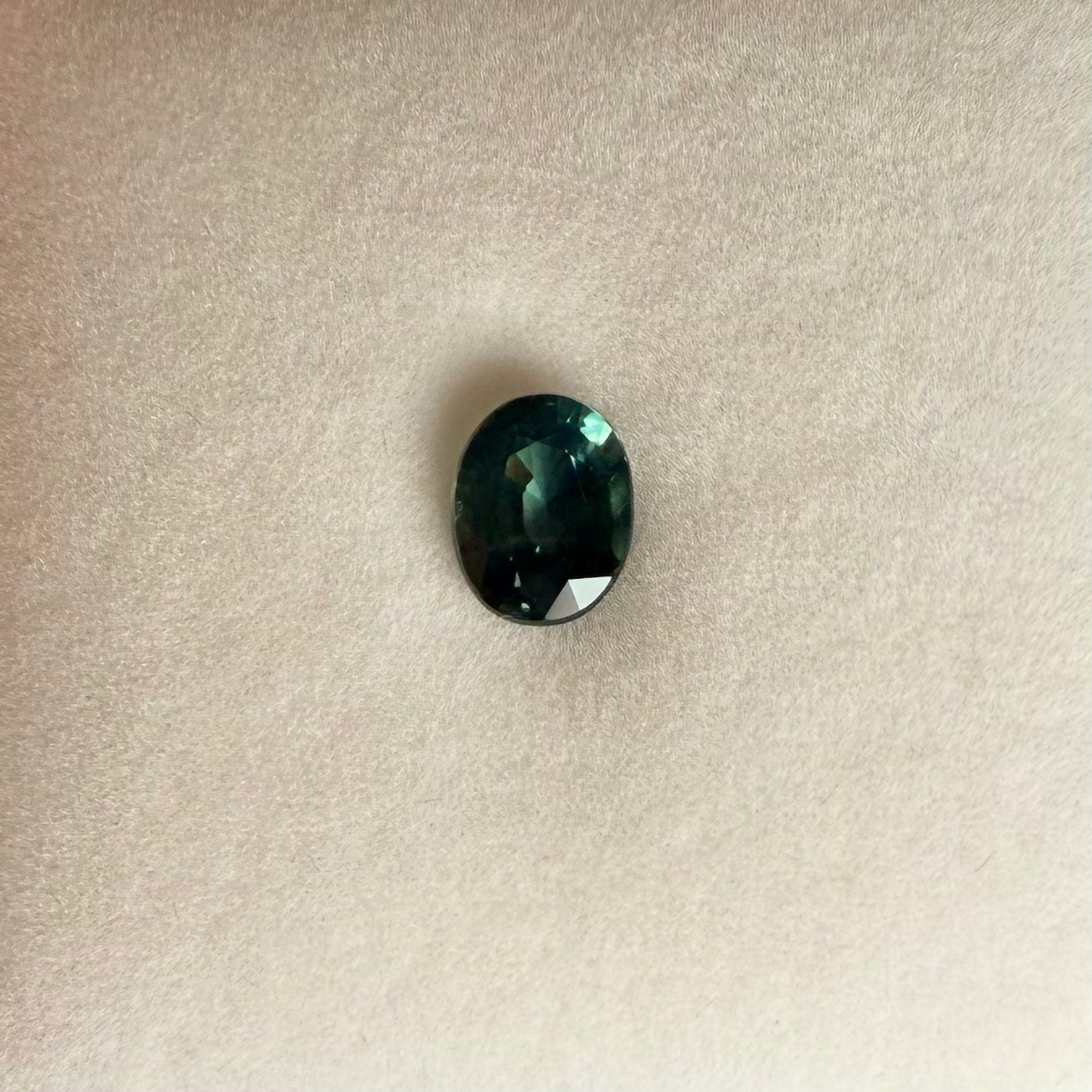 1.75ct Green Blue Oval Sapphire