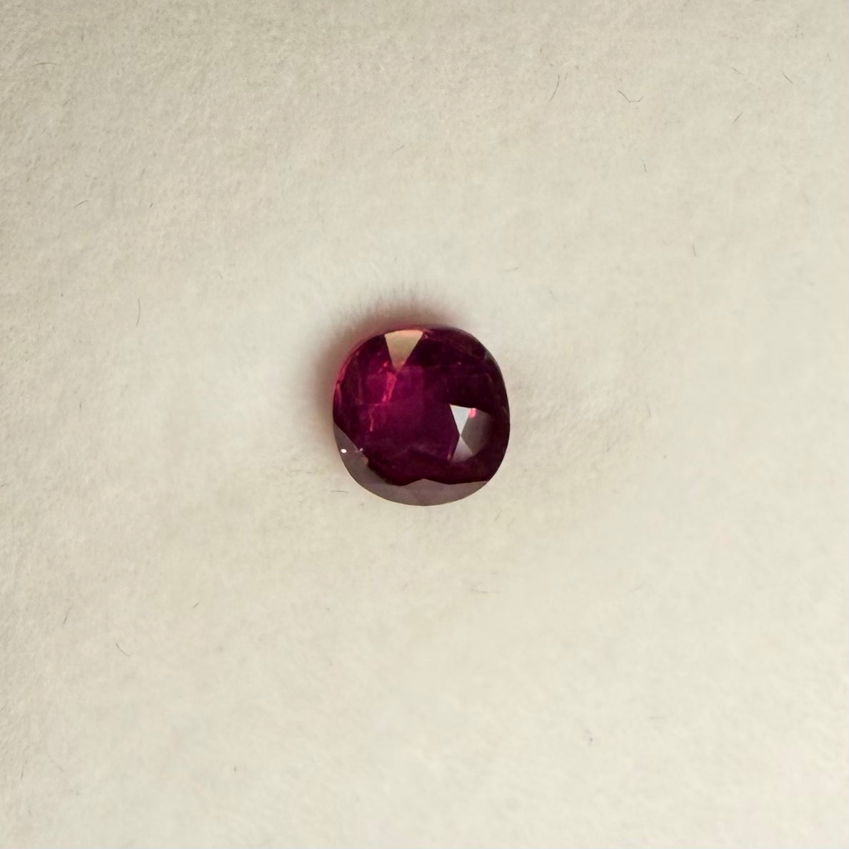 1.6ct Red Oval Ruby