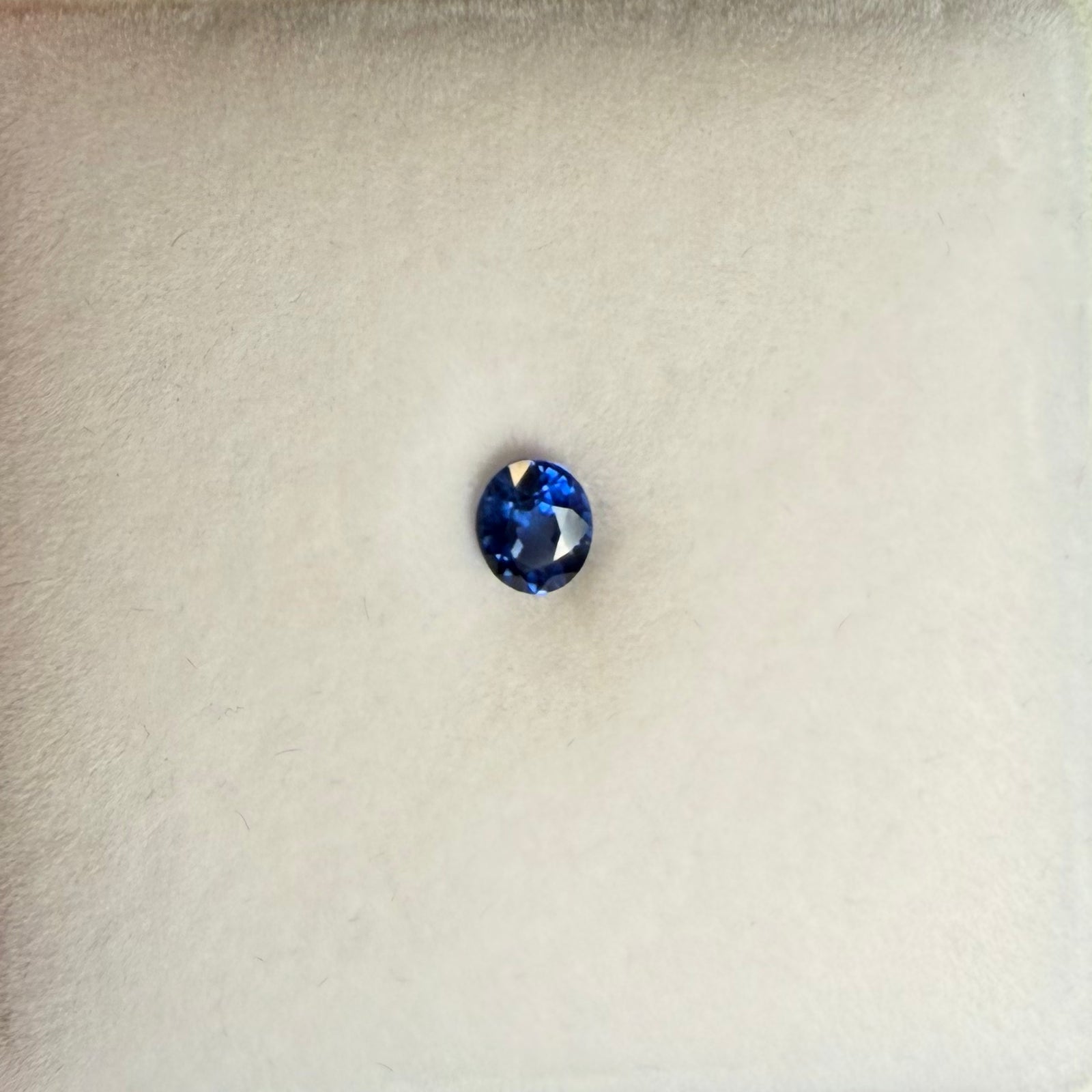 0.7ct Blue Oval Sapphire