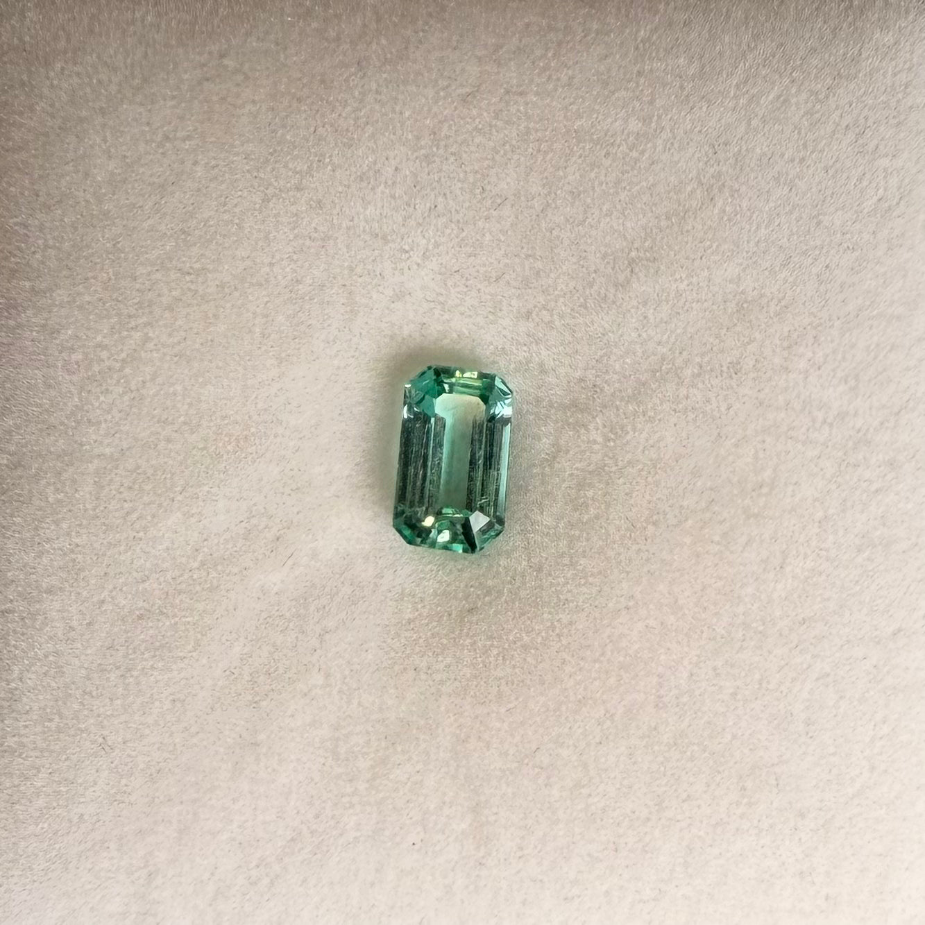 0.95ct Green Octagon Emerald