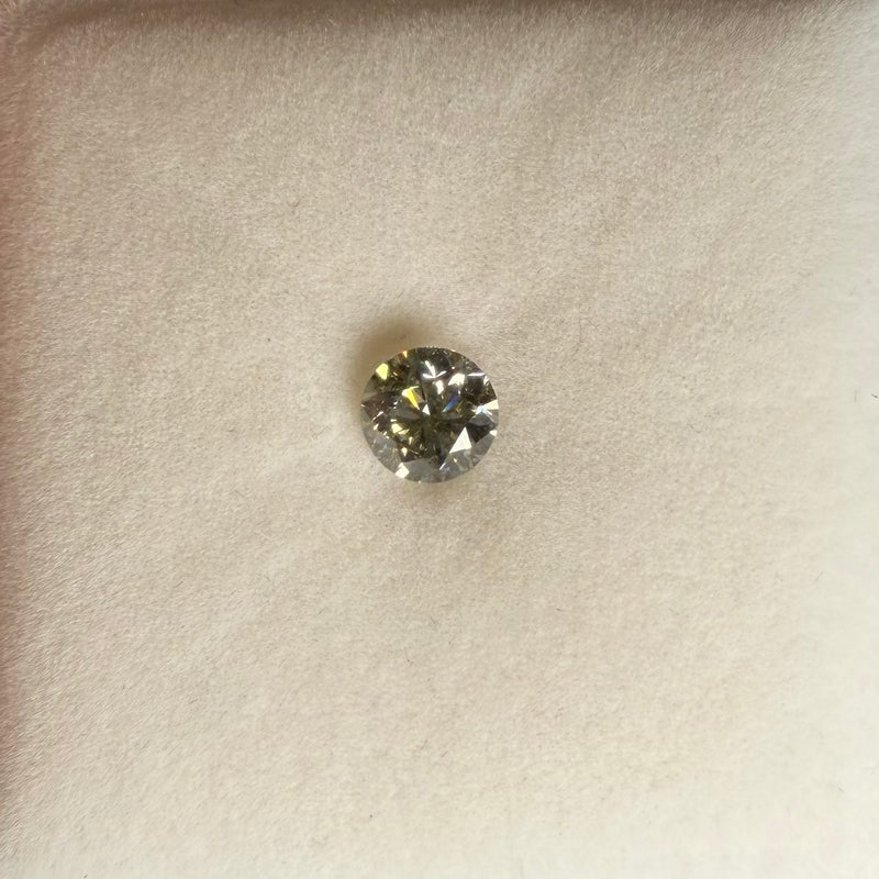 1.26ct Fancy Light Grey Round Diamond